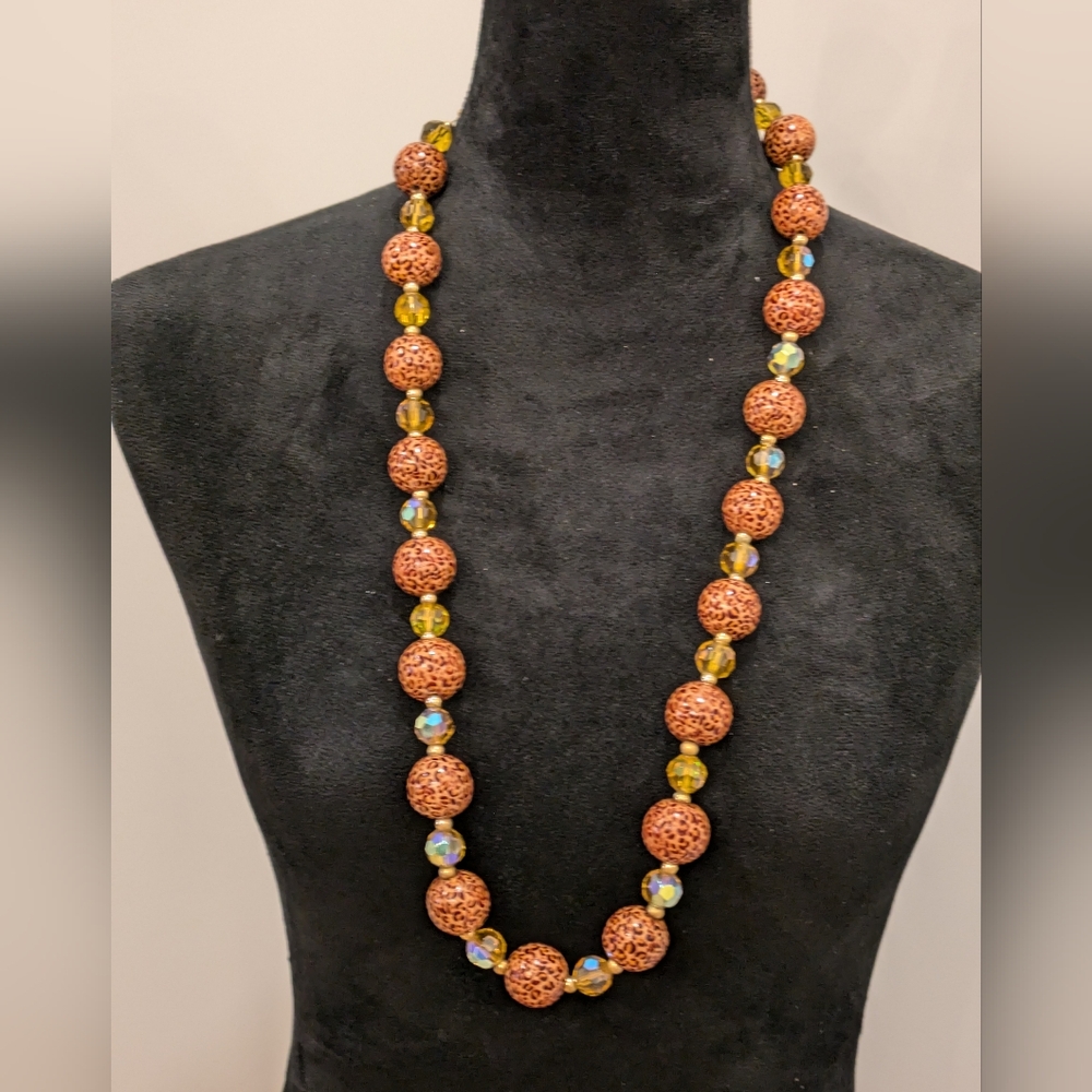 Elegant Beaded Necklace Set Of 7